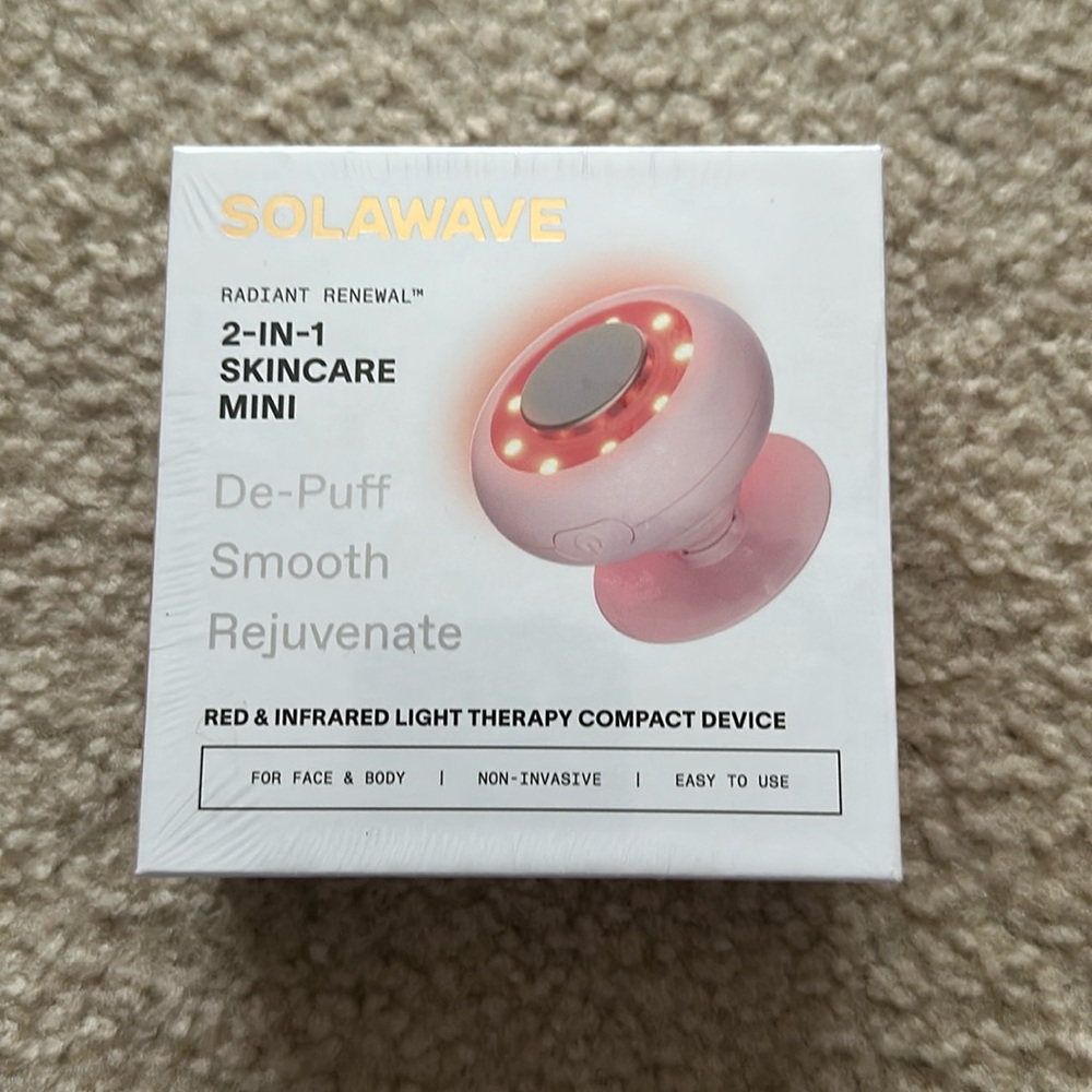 Solawave 2-in-1 skincare mini